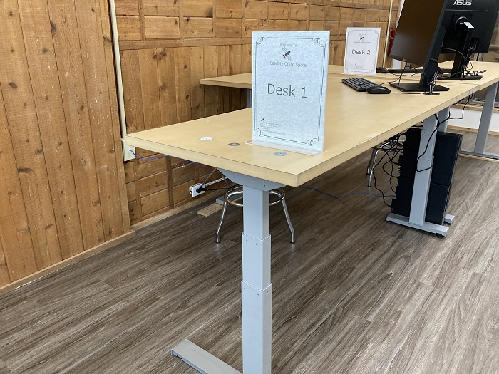 Desk 1